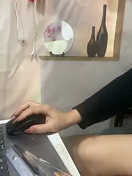 Azura a online show from 02.06.26