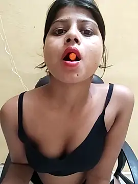 Snapshot of Saniya_Doll chatting on 06.19.26 Saniya Doll online show from 06.19.26
