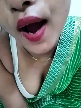 Snapshot of Saniya_Doll chatting on 07.25.26 Saniya Doll online show from 07.25.26