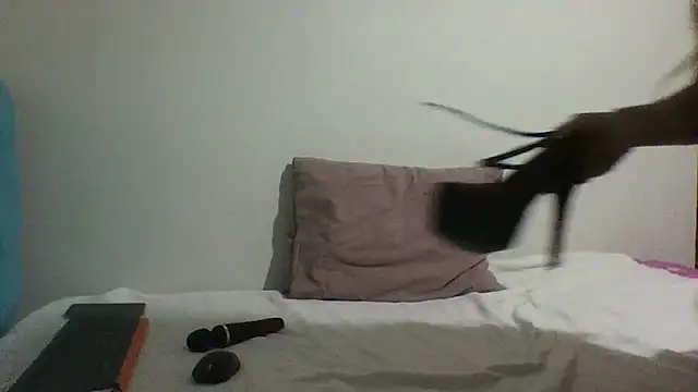 Snapshot of idil_kraliceidi chatting on 11.11.25 idil kraliceidi online show from 11.11.25