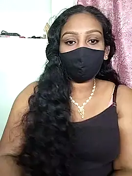 Snapshot of tamil_Monisha chatting on 10.29.25 tamil Monisha online show from 10.29.25