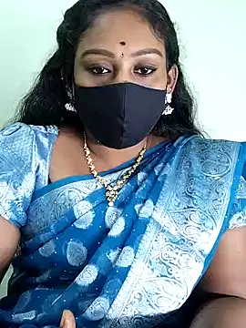 Snapshot of tamil_Monisha chatting on 11.02.25 tamil Monisha online show from 11.02.25