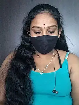 Snapshot of tamil_Monisha chatting on 11.09.25 tamil Monisha online show from 11.09.25