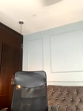 Snapshot of Rose_monroee chatting on 11.12.25 Rose monroee online show from 11.12.25