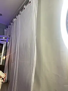 Rose monroee online show from 07.21.26