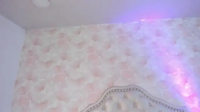 Sophia Valkova online show from 11.22.25