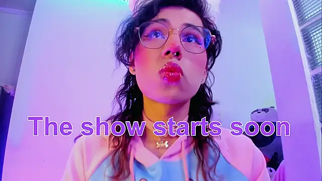 Sweet-SharoKitty online show from 12.22.25