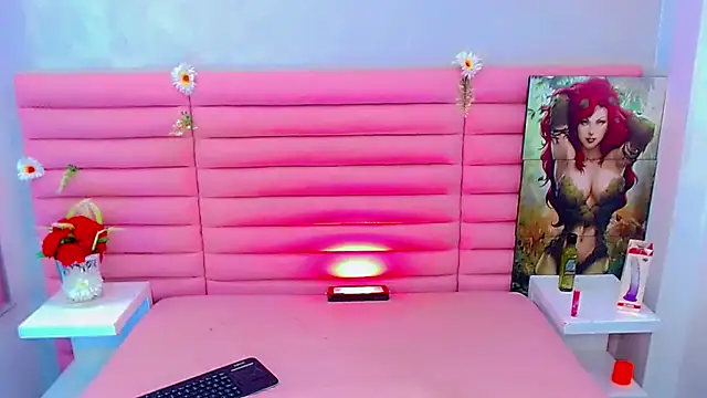 Snapshot of miss_dania75 chatting on 10.28.25 miss dania75 online show from 10.28.25