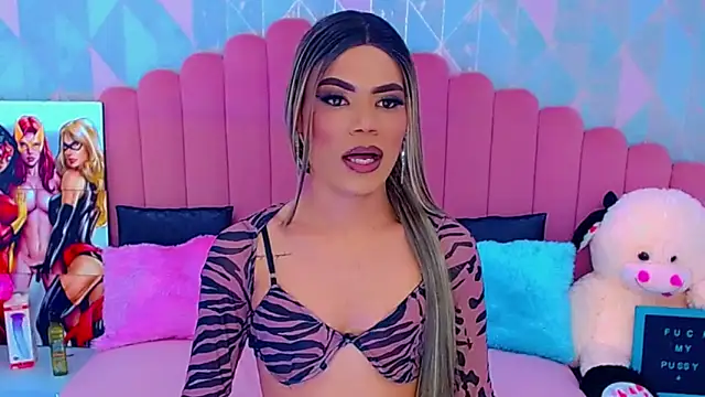 Snapshot of miss_dania75 chatting on 11.30.25 miss dania75 online show from 11.30.25