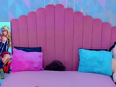 Snapshot of miss_dania75 chatting on 12.03.25 miss dania75 online show from 12.03.25