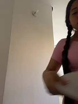 Nhefertary online show from 03.04.26