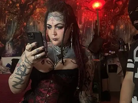 Snapshot of nyxvelon chatting on 01.31.26 nyxvelon online show from 01.31.26