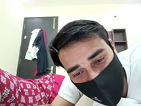 horny milf couple online show from 10.22.25