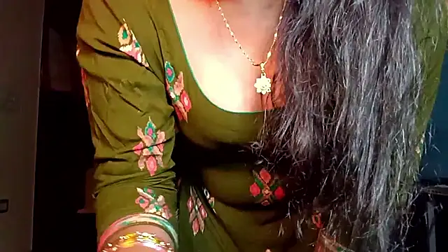 horny milf couple online show from 05.09.26