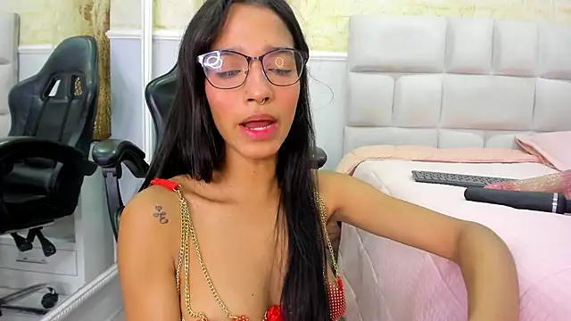 ScarletEvanss  online show from 03.12.26