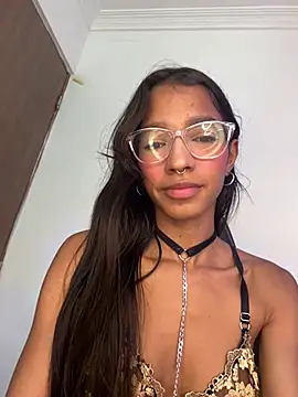 Snapshot of ScarletEvanss_ chatting on 06.24.26 ScarletEvanss online show from 06.24.26