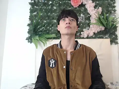 alex russo   online show from 10.25.25