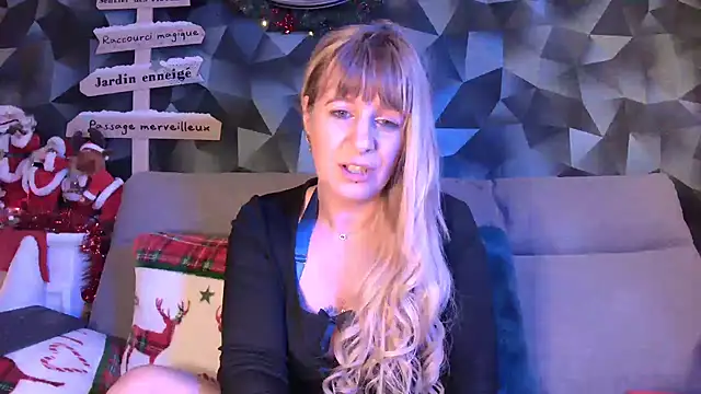 Delichieuse5 online show from 01.03.25