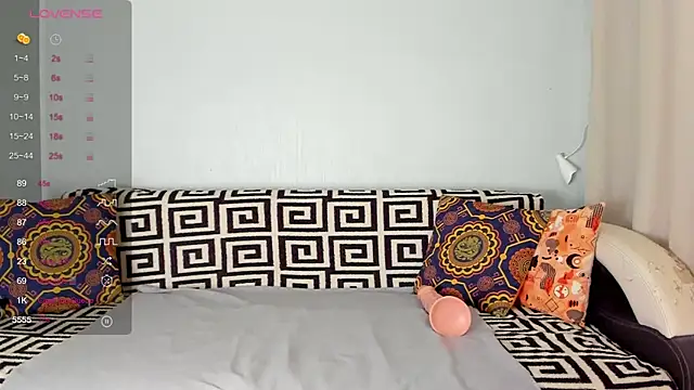 Amalia Mio online show from 11.06.25