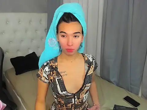 Snapshot of Yourdreamgoddess chatting on 11.22.25 Yourdreamgoddess online show from 11.22.25