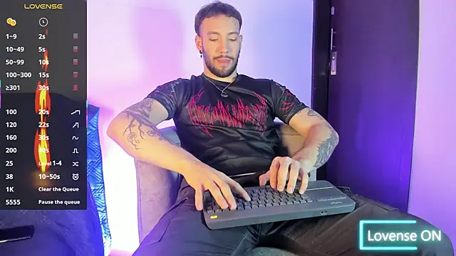 angel kyrozz online show from 06.13.26