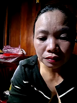 miomio-12 online show from 10.12.25