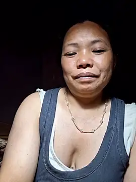 Snapshot of miomio-12 chatting on 06.14.26 miomio-12 online show from 06.14.26