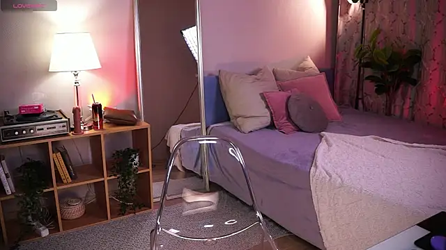 YokoKoko  online show from 12.20.25