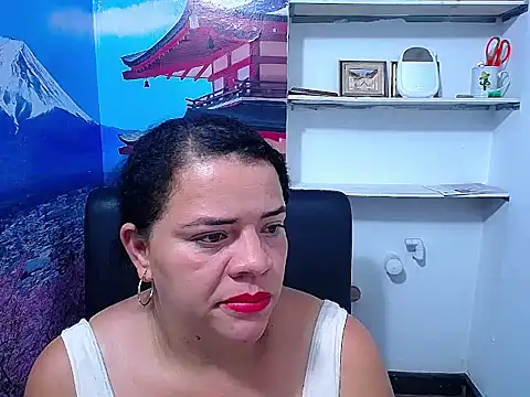 Biigg xxx online show from 12.02.25