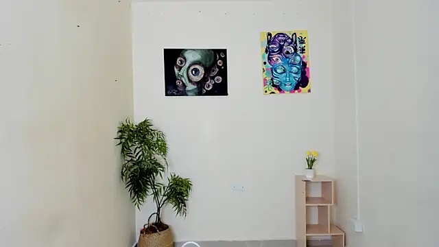 Snapshot of Gysel_flyn chatting on 10.22.25 Gysel flyn online show from 10.22.25