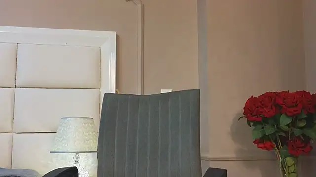 DereckWolf  online show from 10.09.25