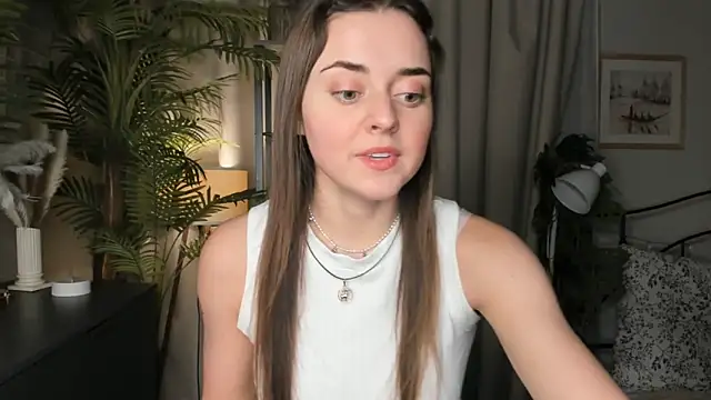 ThelmaJusto online show from 11.15.25