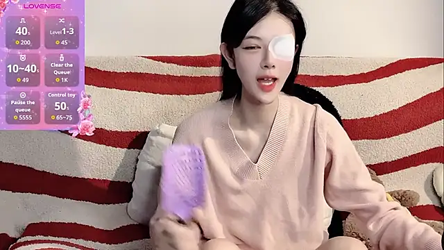 Snapshot of Nuomio chatting on 03.24.26 Nuomio online show from 03.24.26