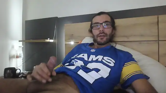 Snapshot of Arbneh69 chatting on 10.14.25 Arbneh69 online show from 10.14.25