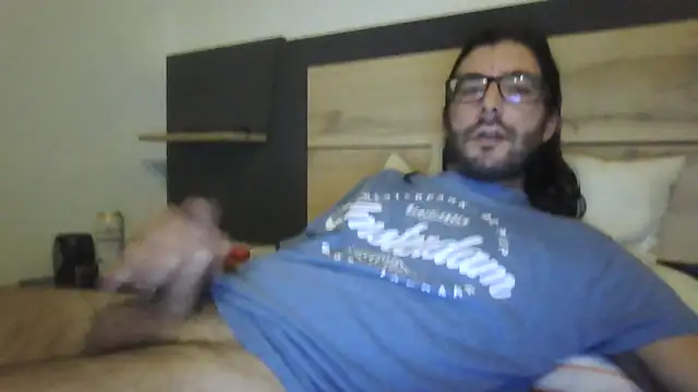 Snapshot of Arbneh69 chatting on 10.15.25 Arbneh69 online show from 10.15.25