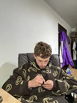 noah red online show from 12.16.25