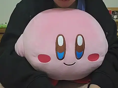 Snapshot of fox165 chatting on 11.23.25 fox165 online show from 11.23.25