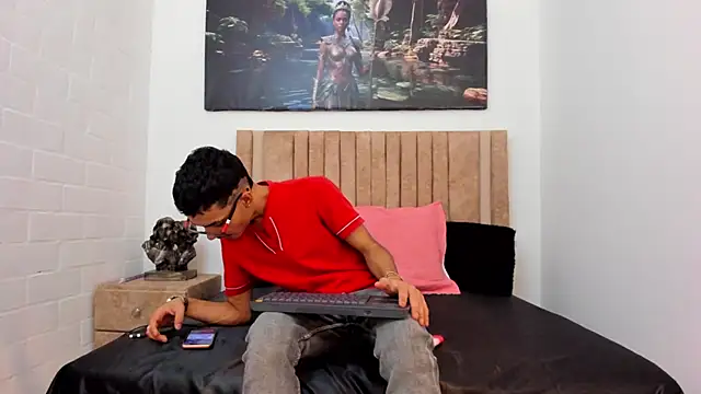 Timothe Evans online show from 11.19.25