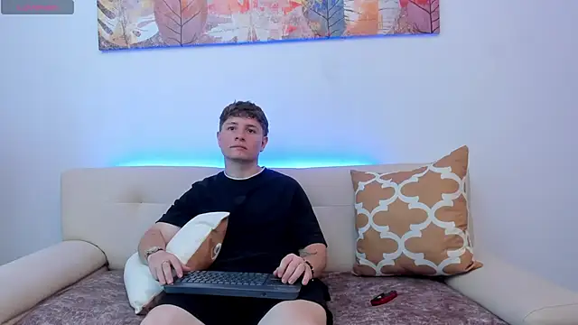 Leoo Miller online show from 10.09.25