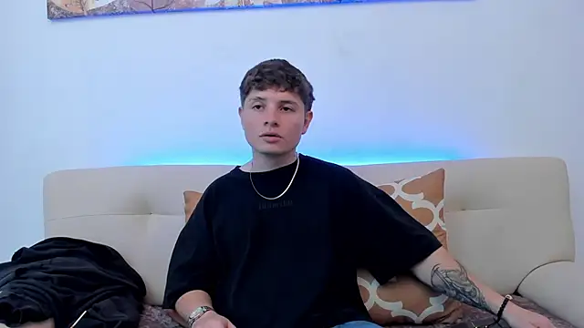 Leoo Miller online show from 10.20.25