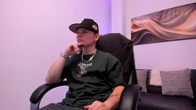 Leoo Miller online show from 11.14.25