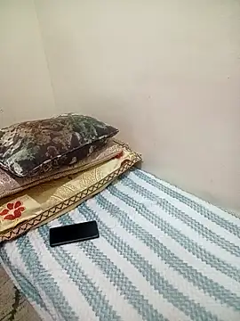 Snapshot of -Jawhar- chatting on 11.27.25 -Jawhar- online show from 11.27.25