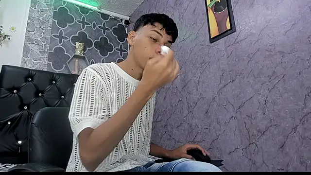 sexyboys cutex18 online show from 03.12.26