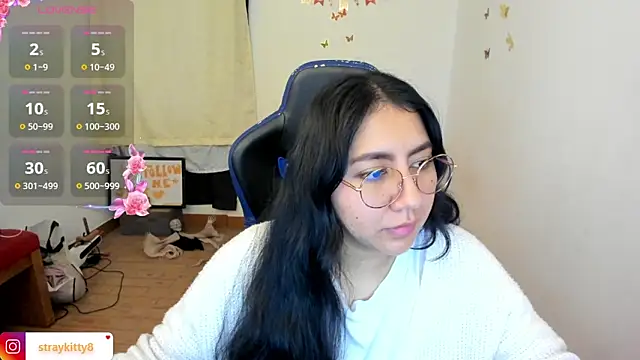 Snapshot of LoveLyy- chatting on 02.09.26 LoveLyy- online show from 02.09.26