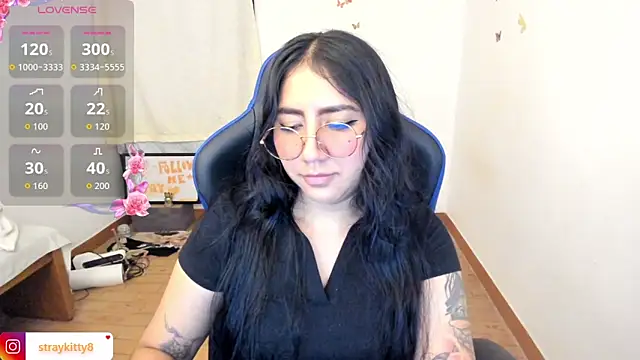 LoveLyy- online show from 05.13.26