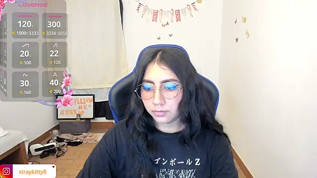 LoveLyy- online show from 06.23.26