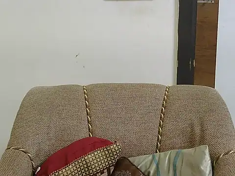 Snapshot of cute_zaraa chatting on 11.09.25 cute zaraa online show from 11.09.25