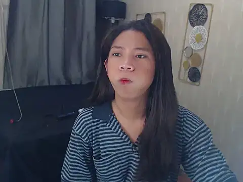 Seductive nathalie online show from 11.30.25