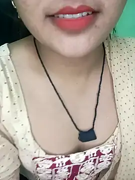 Snapshot of Rashmi_011 chatting on 10.20.25 Rashmi 011 online show from 10.20.25