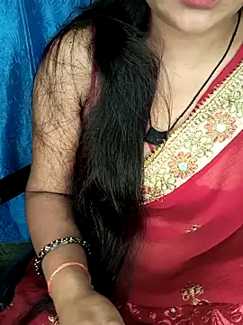 Snapshot of Rashmi_011 chatting on 05.12.26 Rashmi 011 online show from 05.12.26